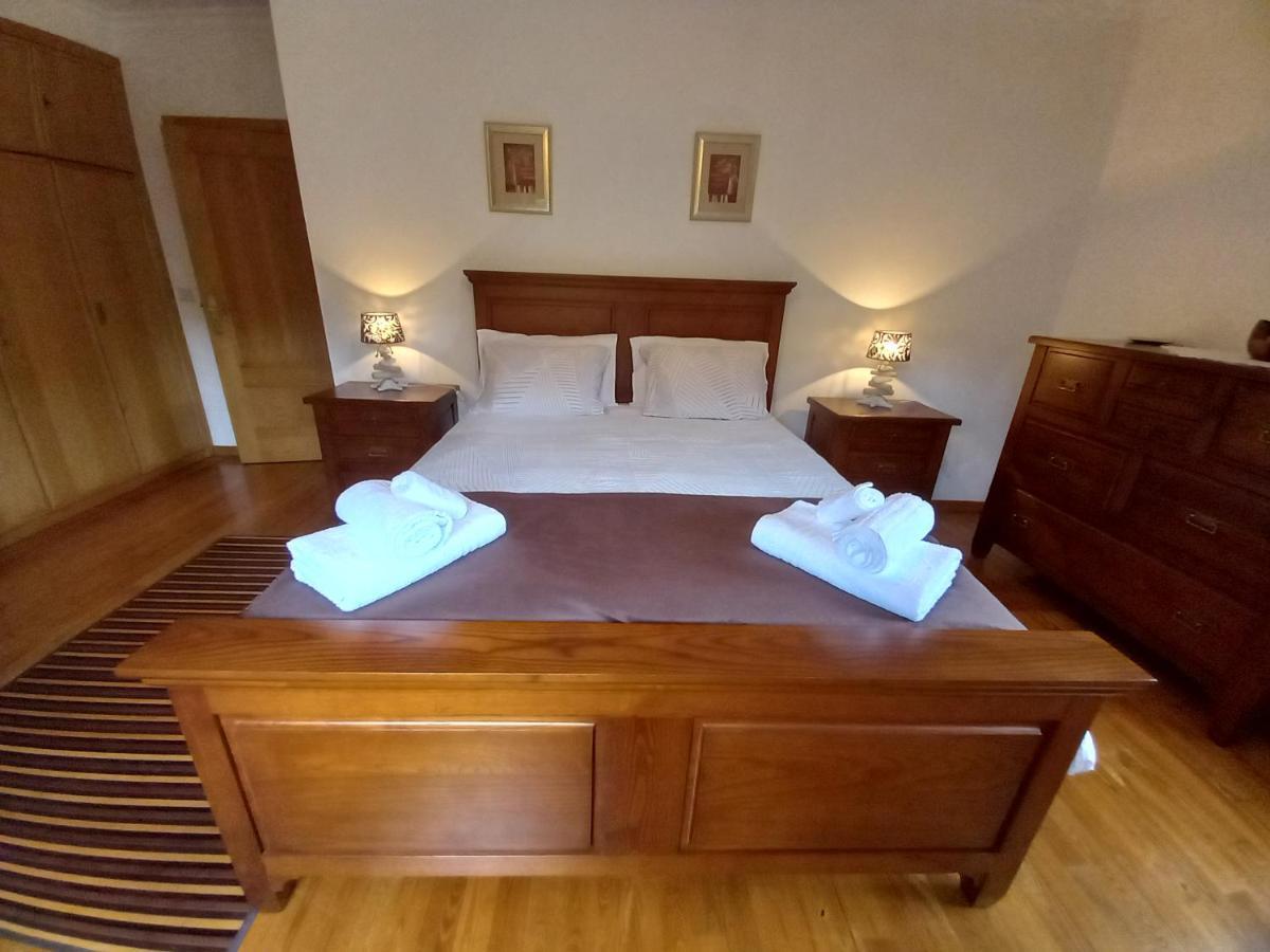 Bed and Breakfast O Bilho Віньяйш Екстер'єр фото